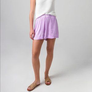 Vince satin pull on short lilac purple pink size XS
